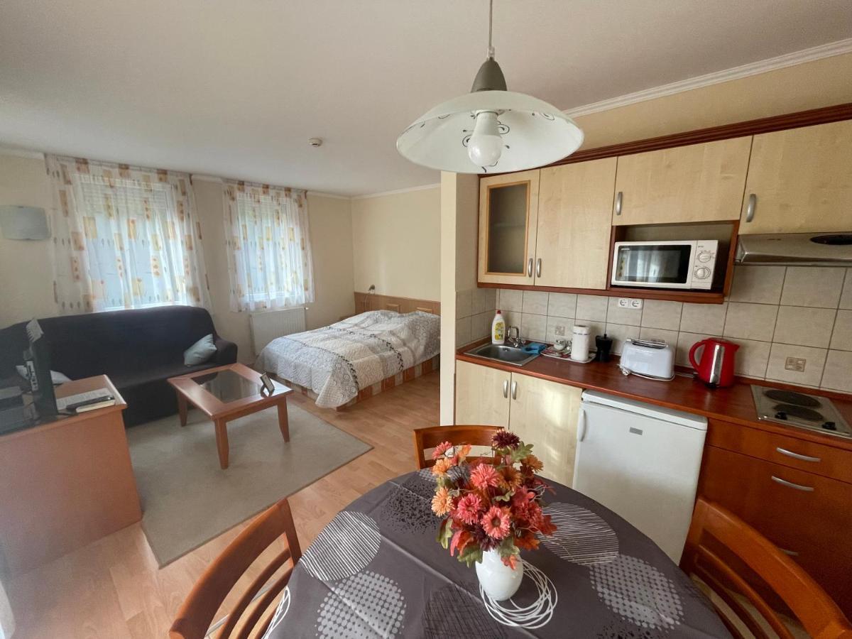 Garda Wellness Apartmanhaz Hévíz Exterior foto