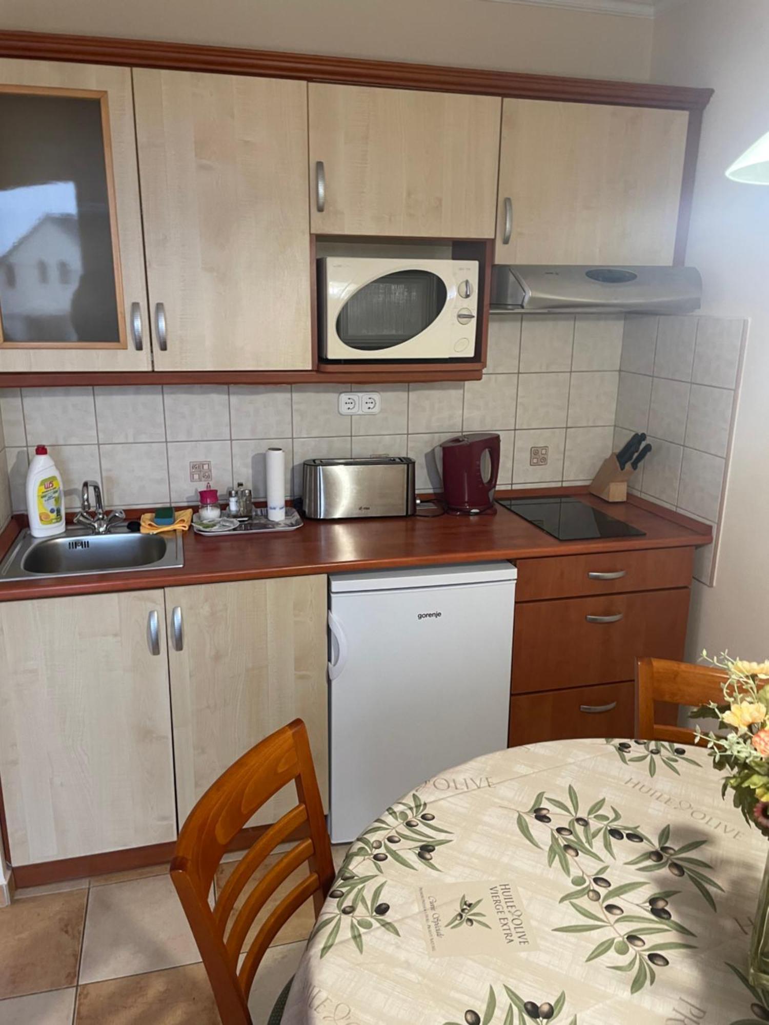 Garda Wellness Apartmanhaz Hévíz Zimmer foto