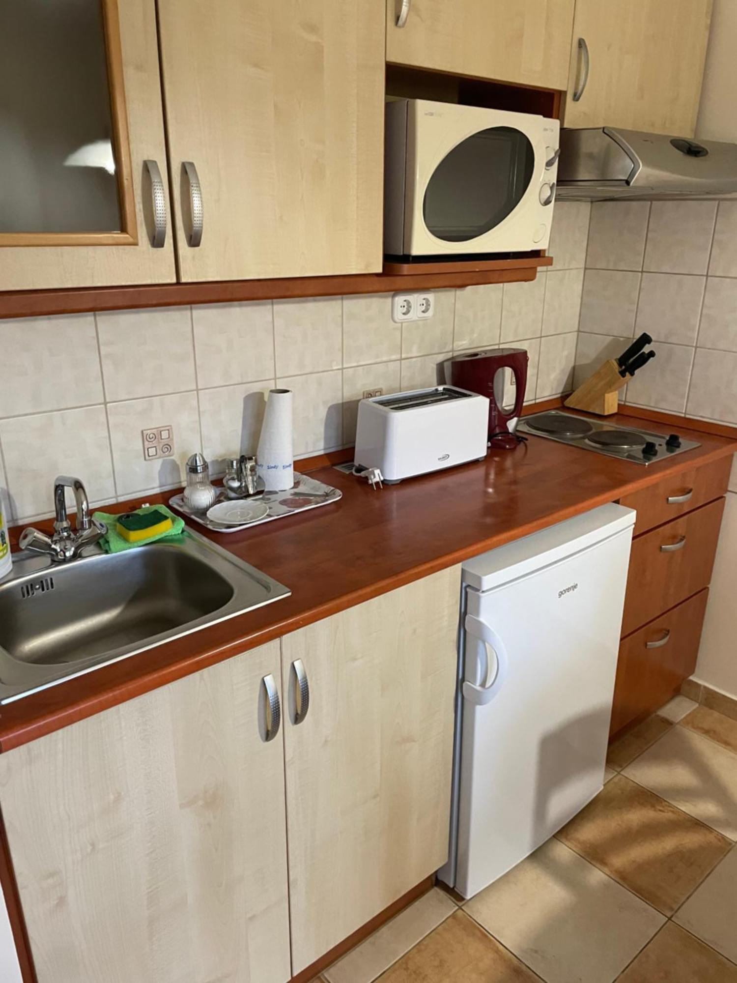 Aparthotel Garda Wellness Apartmanhaz Hévíz Zimmer foto